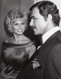 Lonnie Anderson and Burt Reynolds, 1987, Los Angeles.jpg